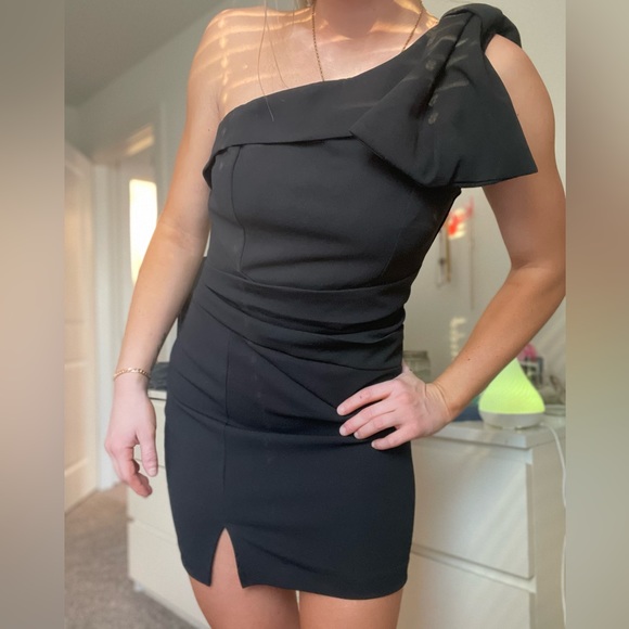 Rosie Rosie One Shoulder Top